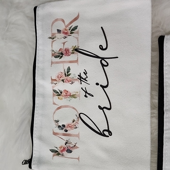 Mother of the bride & Mother of tue groom makeup/gift bags. - Picture 2 of 4